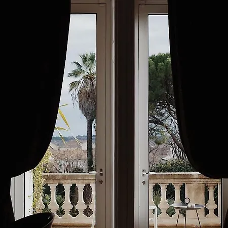 La Guy & - Teritoria 4*