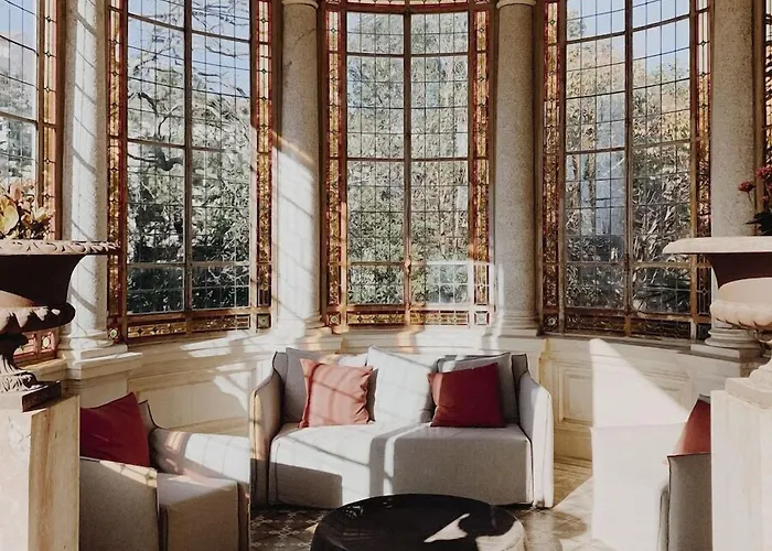 La Guy & - Teritoria 4*