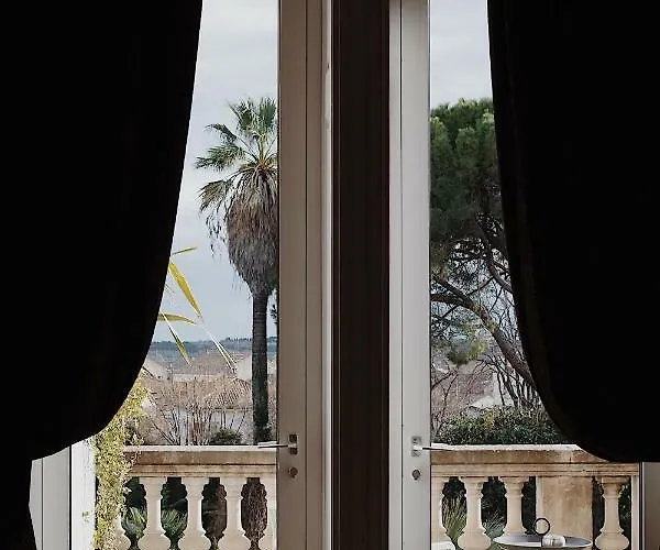 La Guy & - Teritoria 4*