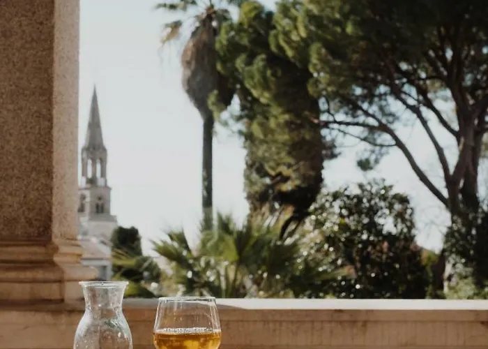 Alojamento de Acomodação e Pequeno-almoço La Guy & - Teritoria Béziers